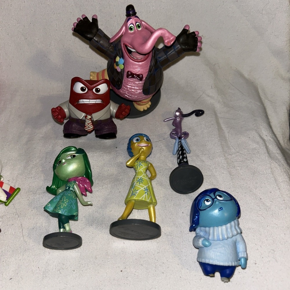 Disney Inside Out Lot Of 6 PVC Figures Cake Toppers Set Joy Anger Fear F1